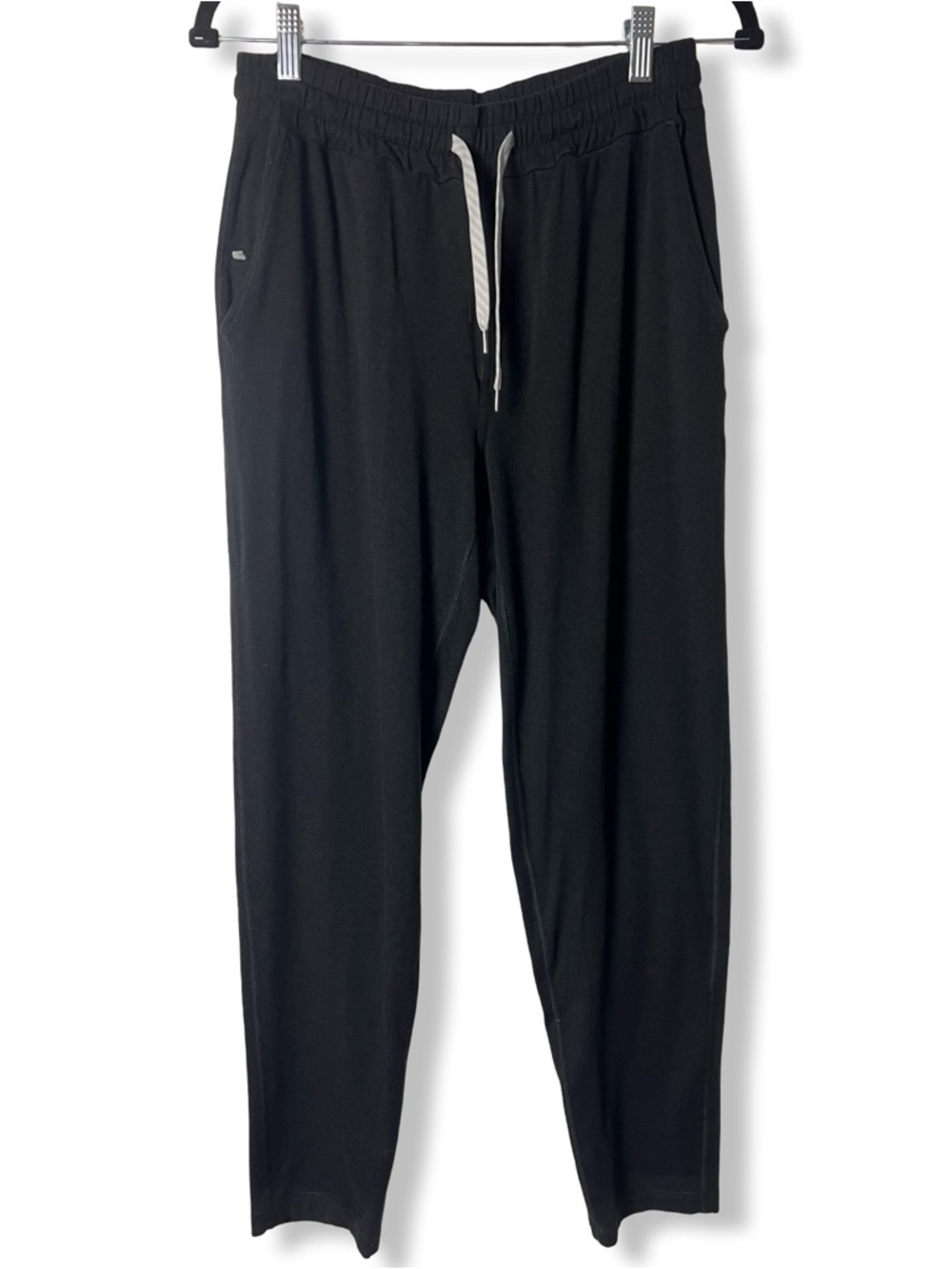 Vuori Ponto Performance Jogger Men’s Black Dreamknit Tapered Zip Pocket Sz M